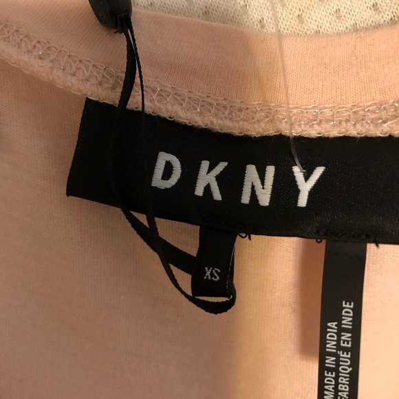 DKNY Butterfly TAnkTop - Picture 4 of 6